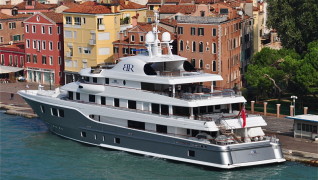 Icon Yachts
